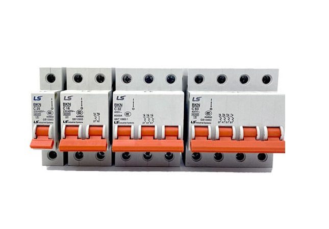 با انتخاب برند ls، آینده‌ای مطمئن و ایمن را برای سیستم‌های صنعتی و الکتریکی‌تان به ارمغان می آورید